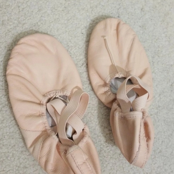 Bloch Other - Bloch Leather Ballet Shoes